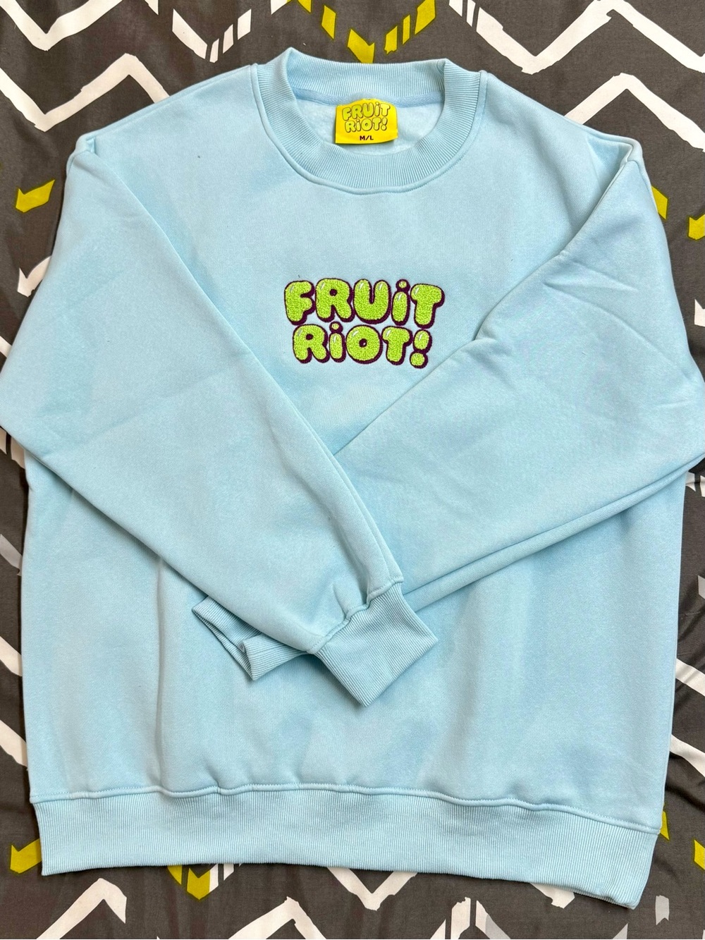 Fruit Riot Blue Crewneck Sweatshirt | Size L